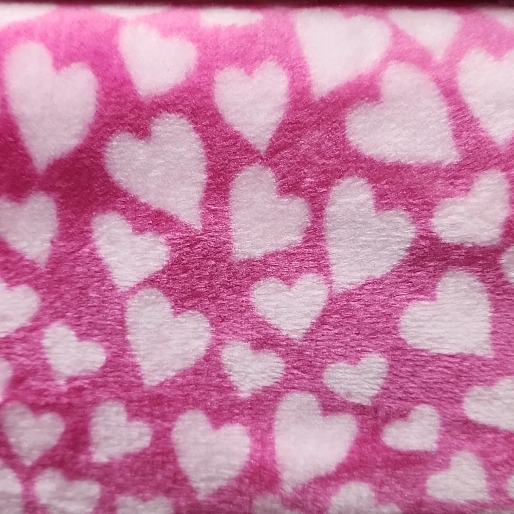 Betsey Johnson 6 Piece Bed In A Bag Pink Lip Print & Hearts Twin Bed Set NWT